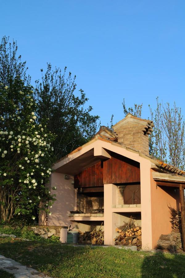 Ferienwohnung La Collina Dei Ciliegi Cagli Exterior foto
